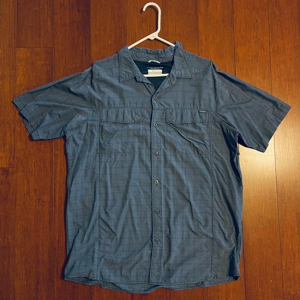 2/30 Columbia Button Up